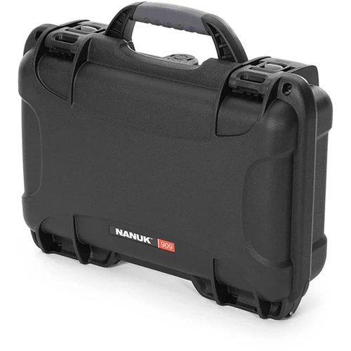NANUK 909 är en vattentät hård väska i lätt NK-7 resin, perfekt för att skydda handeldvapen och utrustning med sitt robusta låssystem och livstidsgaranti.