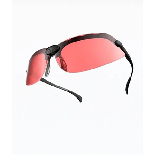 Chelan Clay Kit erbjuder oöverträffat ögonskydd med 3 HD-linser, justerbar näsbrygga och hållbar ram för optimal komfort och prestanda vid lerduveskytte.