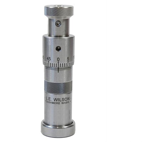 L.E. Wilson Micrometer Top Bullet Seater Die erbjuder exakt kuldjup med hållbar konstruktion i rostfritt stål och justeringar i 0.001"-intervall för optimal kontroll.