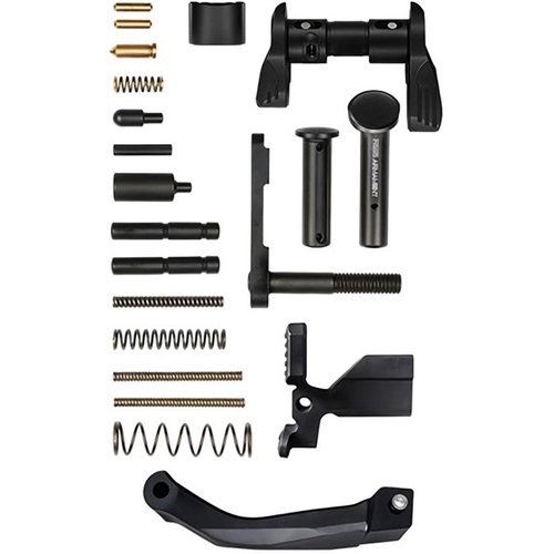 RISE ARMAMENT PREMIUM LOWER RECEIVER PARTS KIT för AR-15 erbjuder de flesta mil-spec delarna för en anpassningsbar byggnation, utan onödiga kostnader.