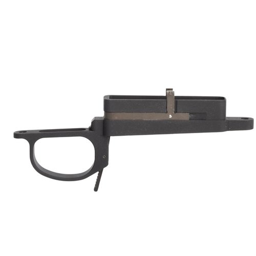 Uppgradera eller ersätt avtryckarskyddet på din Remington 700 med detta OEM-del som garanterar perfekt passform och pålitlig funktion.