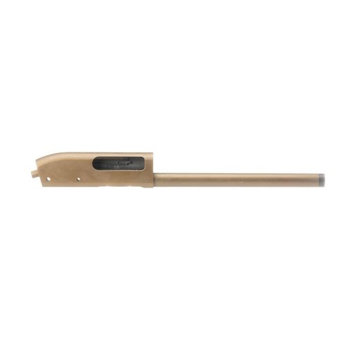 Bygg din nästa hagelgevär med Remington 870 Super Magnum stripped receiver i solid stål, med hållbar bronzfärg för korrosionsbeständighet och unik stil.