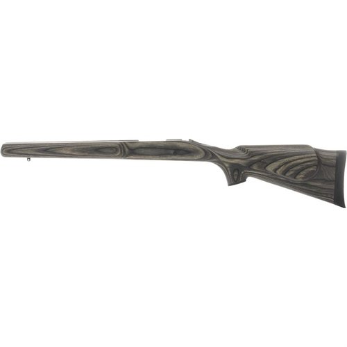 Remingtons laminatkamouflage-aktie för 700 Short Action muzzleloader erbjuder överlägsen hållbarhet och ergonomi, perfekt för jägare i tuffa förhållanden.