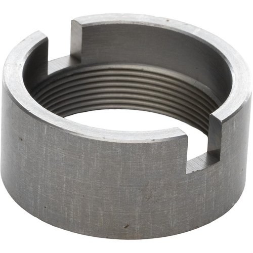Remington 20GA Fore-End Tube Nut är en äkta OEM-del för 870 Lightweight, säkerställer korrekt passform och långvarig hållbarhet för smidig pumpfunktion.