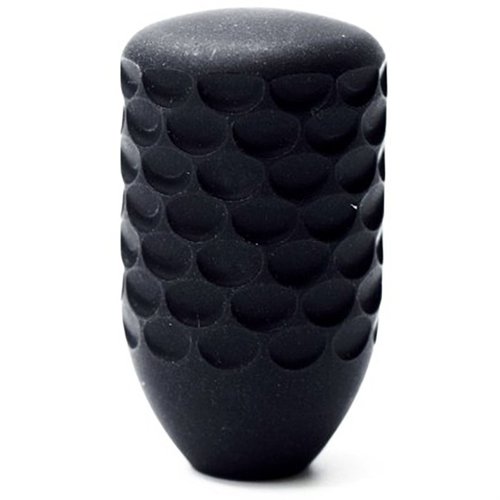 ANARCHY OUTDOORS DRAGON SCALE SHORT LENGTH BOLT KNOBS ger en menacing och funktionell uppgradering till din hantering, lätt och hållbar med 5/16x24 gänga.
