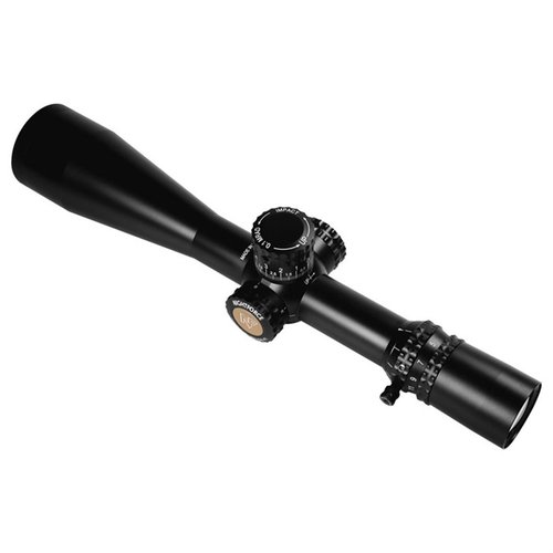 ATACR 5-25x56 F1 erbjuder enastående ED-optik, Hi-Speed ZeroStop, digital retikelbelysning och snabb diopterjustering för perfekt precision på långa avstånd.