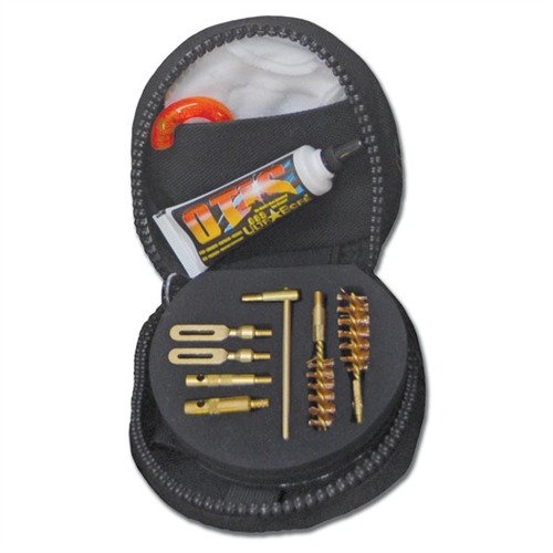 610 Cleaning System är perfekt för att rengöra pistoler från .22 till .45 kaliber. Enkel att använda med alla tillbehör inkluderade. 🧼🔫 Lär dig mer!