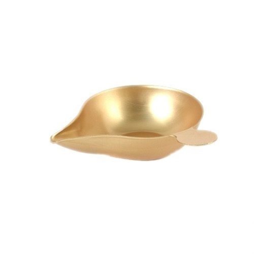 Denna ersättningsskala av aluminium passar perfekt till RCBS® 5-0-2, 5-0-5 och 10-10 vågar, vilket säkerställer noggrannhet och hållbarhet.