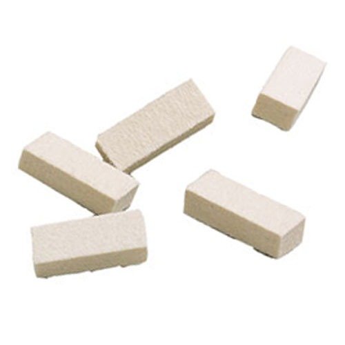 ACTION CLEANING TOOL KIT erbjuder en effektiv lösning för att rengöra låsrecessen på din bössa, med verktyg i rostfritt stål för långvarig användning.