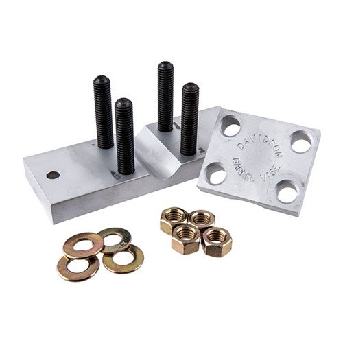 DAVIDSON Barrel Vise är tillverkad av 2024-T3 aluminium och har grade 8 muttrar och brickor, vilket gör den perfekt för pipor upp till 1-1/2 tum.