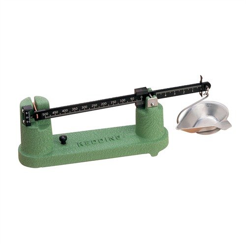 Redding No. 2 Master Scale har en kapacitet på 505 grain, magnetisk dämpning för snabba och exakta avläsningar samt livstidsgaranti.