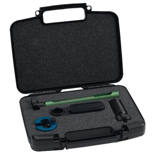 Med REMINGTON 700 BOLT MAINTENANCE TOOL KIT kan du enkelt rengöra och underhålla din Remington 700 med alla nödvändiga verktyg för effektiv service.