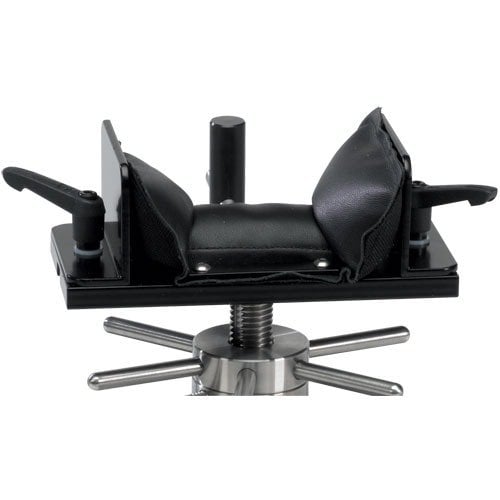 SINCLAIR GENERATION II All-Purpose Top erbjuder snabbjustering för olika förändringar, dubbel-sidig sandbag, och anpassningsbar förendstopp för optimal precision.