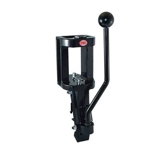 MARKSMAN Single Stage Reloading Press erbjuder överlägsen kvalitet med hållbar gjutjärnskonstruktion och hög precision tack vare den självciterande hylshållaren.