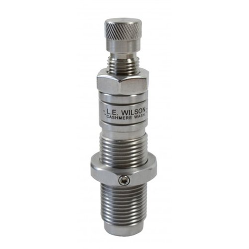 L.E. Wilson Bushing Full Length Die ger tillåter precisionsjustering av hylsans nackspänning och är tillverkad av högkvalitativt härdat stål för långvarig hållbarhet.