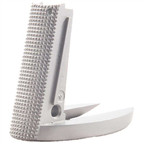 Denna 1911 mainspring housing med magwell ger en 100% större öppning för enklare magasininsättning och snabbare omladdningar, plus bättre greppkontroll.