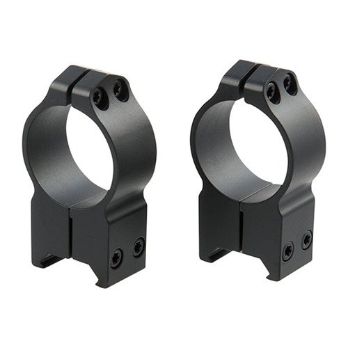 Maxima Fixed Rings erbjuder en stark och hållbar lösning för optikmontering med 4 skruvar, bred klämband och ett unikt recoil control key för maximal stabilitet.