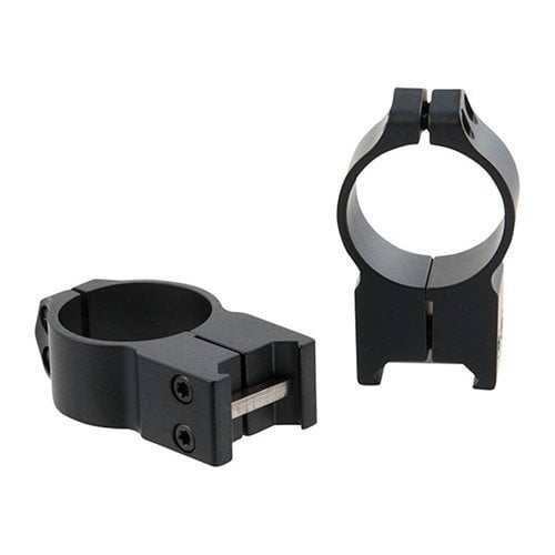 Maxima Fixed Rings erbjuder en stark och hållbar lösning för optikmontering med 4 skruvar, bred klämband och ett unikt recoil control key för maximal stabilitet.