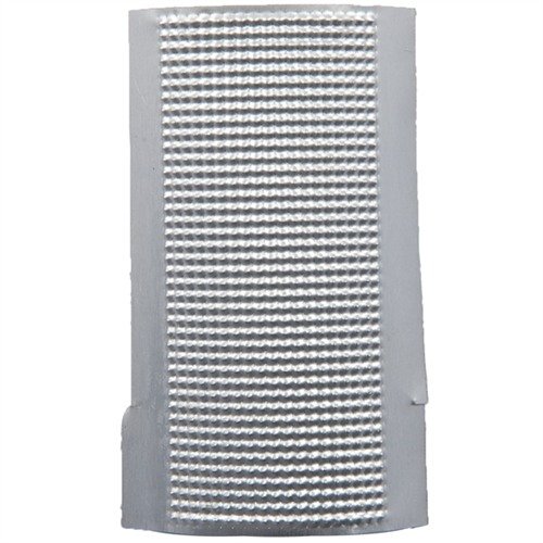 Lägg till ett säkert grepp med Wilson Checkered Front Strap på din 1911 Auto på några minuter. Ingen filning, inga förändringar krävs!