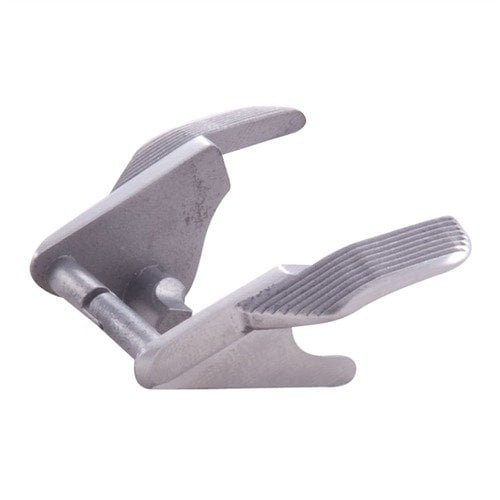 Den ambidextrösa 1911 HIGH-RIDE THUMB SAFETY erbjuder ökad komfort och kontroll med längre tumplattor för snabbare säkerhetsoperation och bättre rekylkontroll.